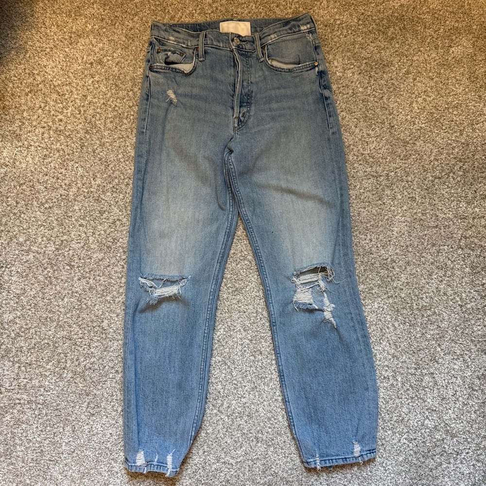 Stylish Blue Distressed Women Jeans